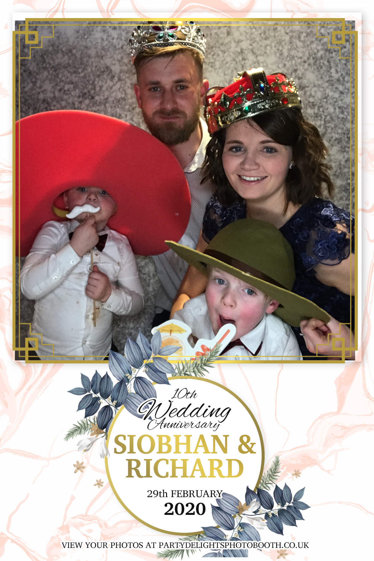 Siobhan and Richards Vow renewal  | View more photos from the event at gallery.partydelightsphotobooth.co.uk/u/PartyDelightsPhotoBooth/Siobhan-and-Richards-Vow-renewal